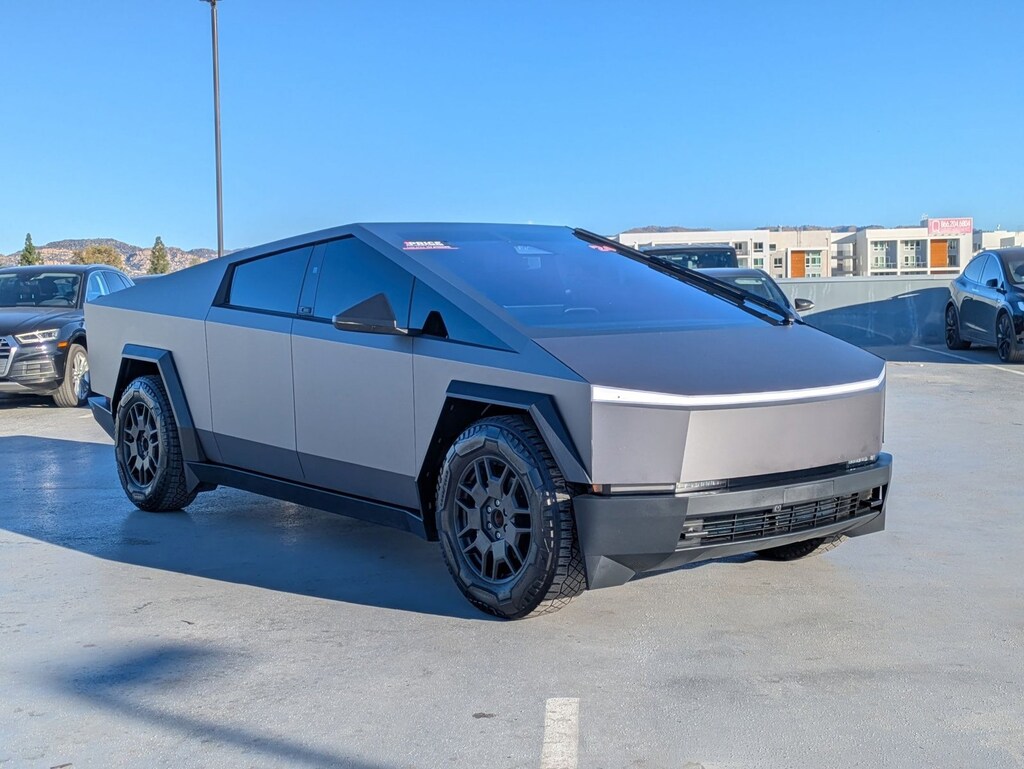 Used 2024 Tesla Cybertruck  Crew Cab Pickup