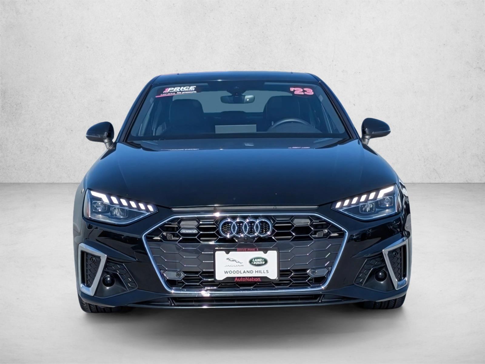 2023 Audi A4 S line Quattro Premium Plus photo 2