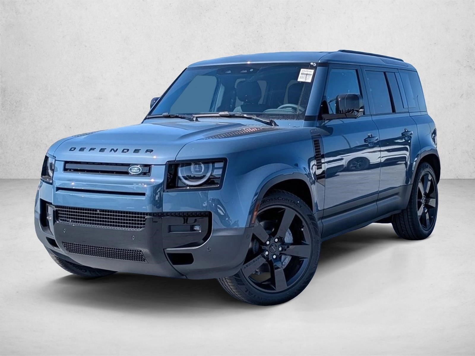 2026 Land Rover Defender S's photo