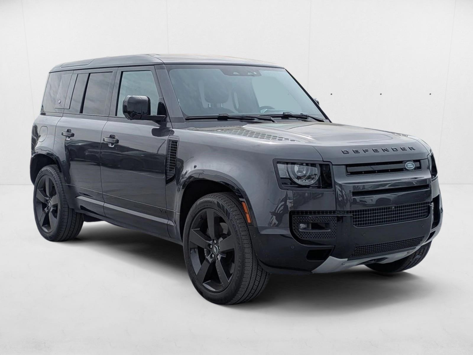 2022 Land Rover Defender 110 V8 photo 3
