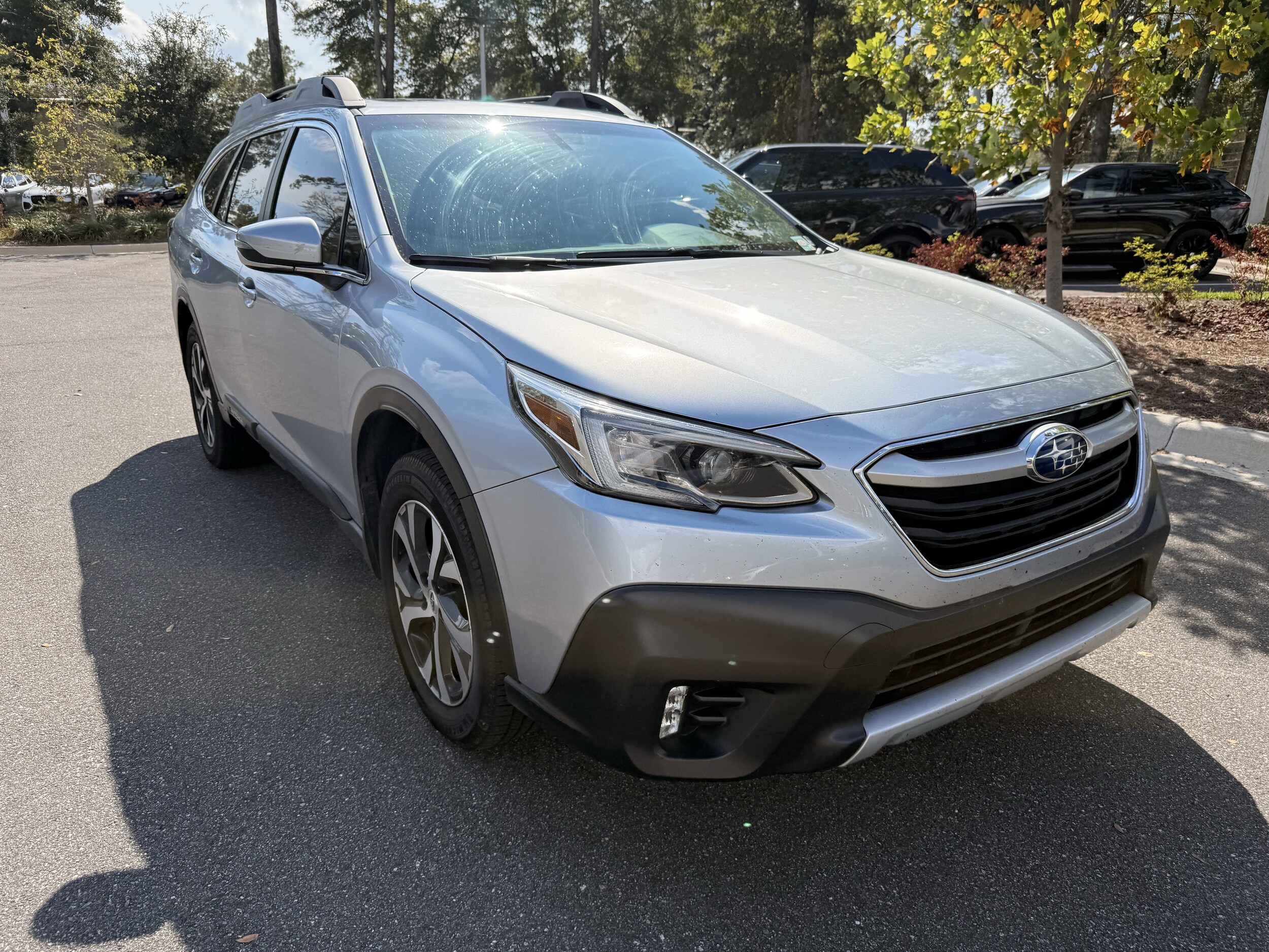 2022 Subaru Outback Limited photo 3