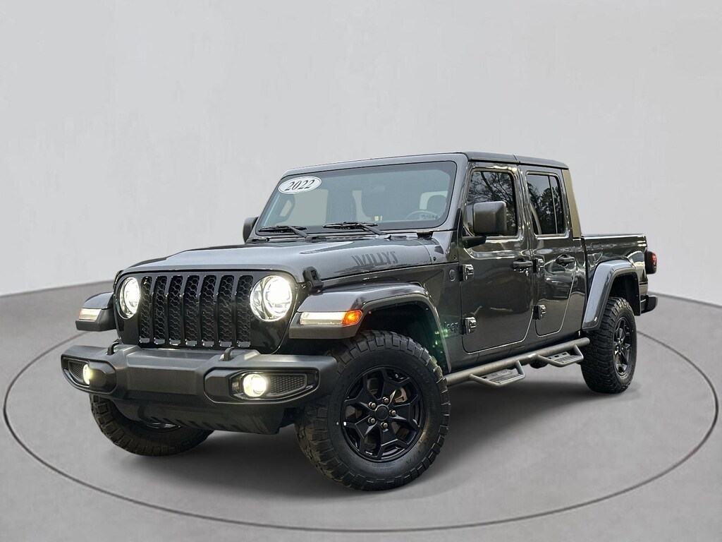 Used 2022 Jeep Gladiator Sport Truck Crew Cab