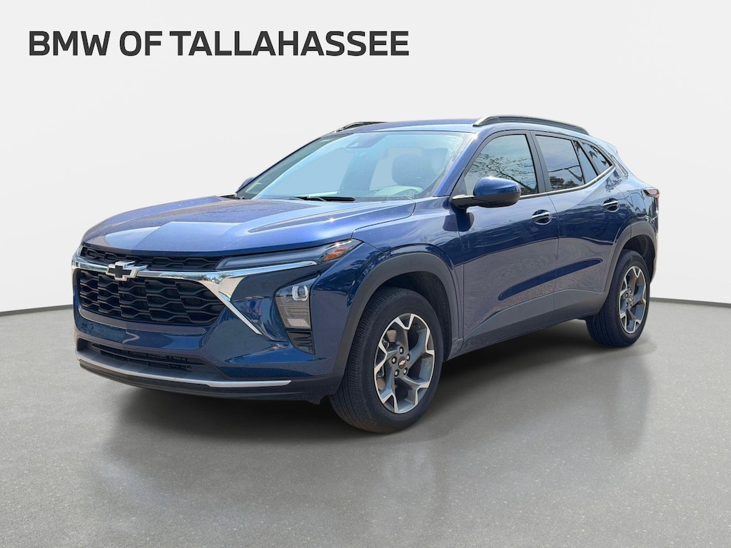 Used 2024 Chevrolet Trax LT SUV