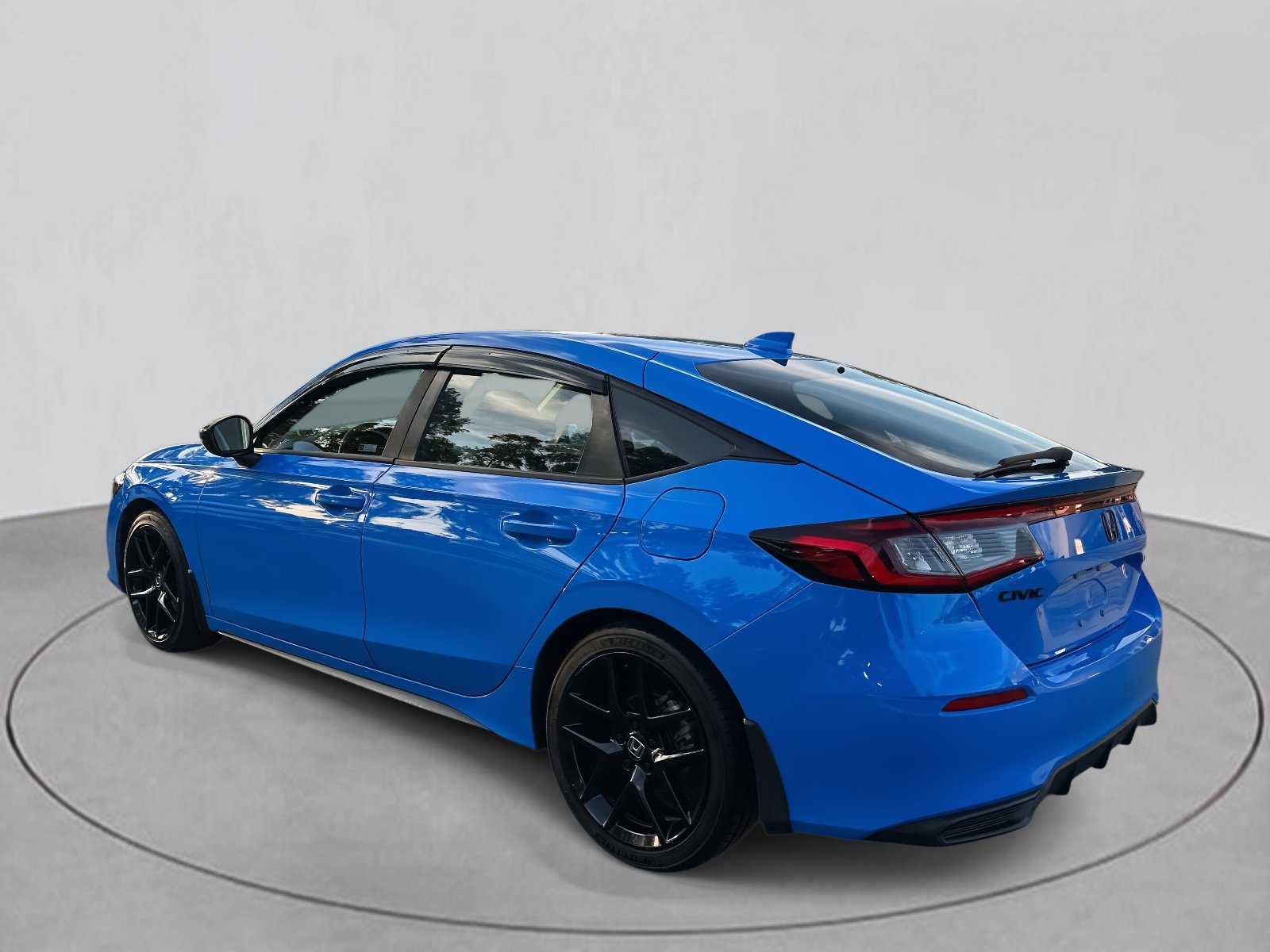 2022 Honda Civic Hatchback Sport photo 3