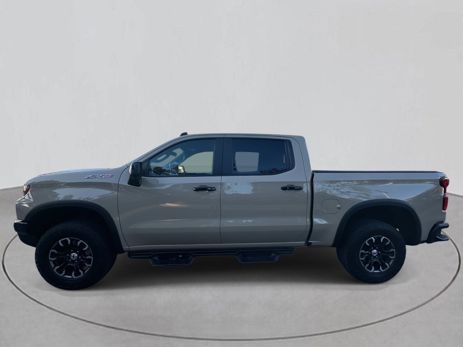 2022 Chevrolet Silverado 1500 ZR2 photo 2