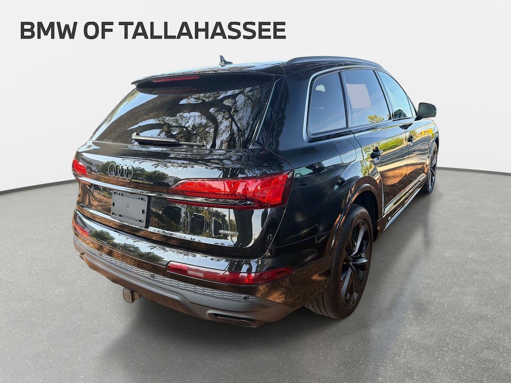 Used 2025 Audi Q7 55 Premium SUV