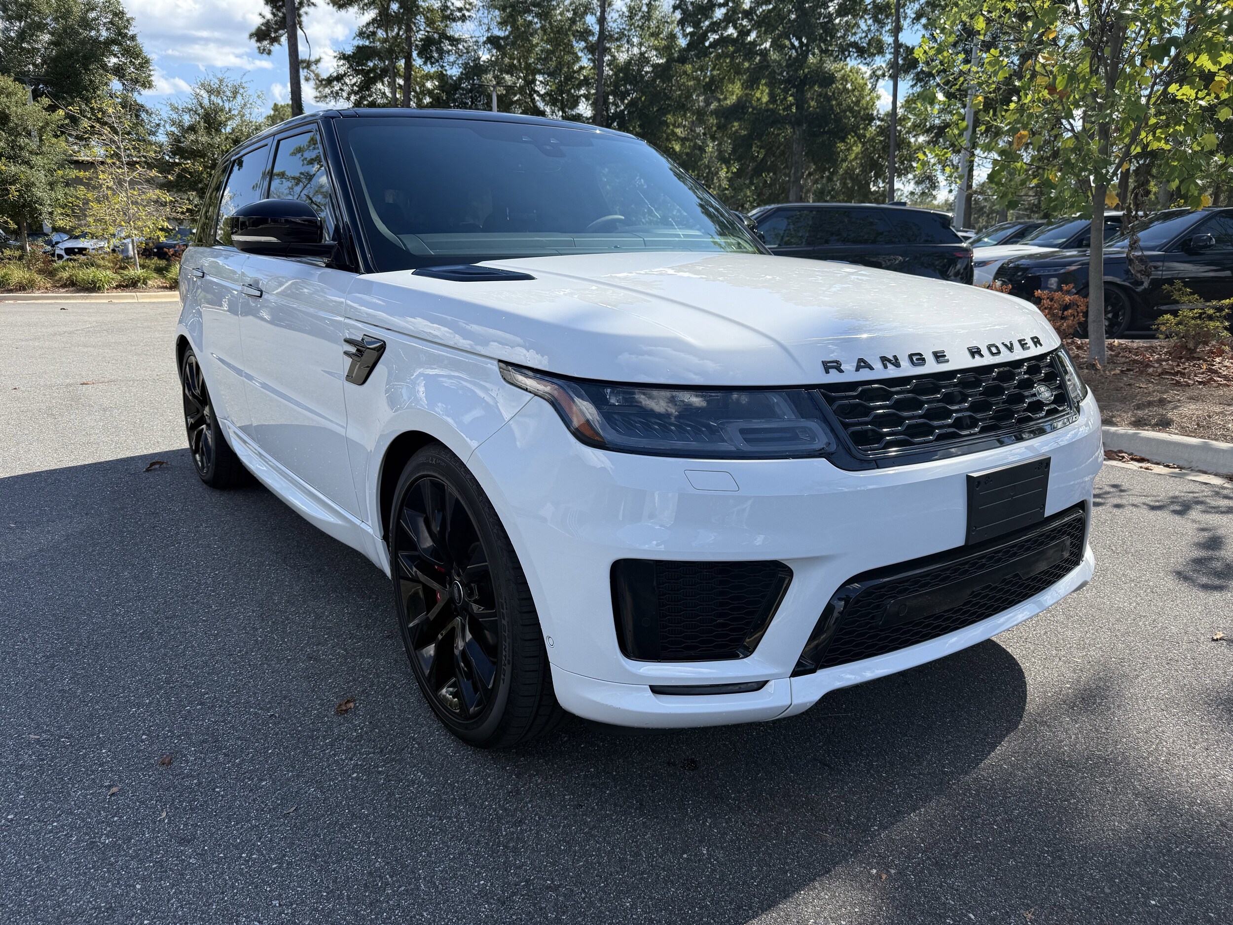 2022 Land Rover Range Rover Sport HST photo 3