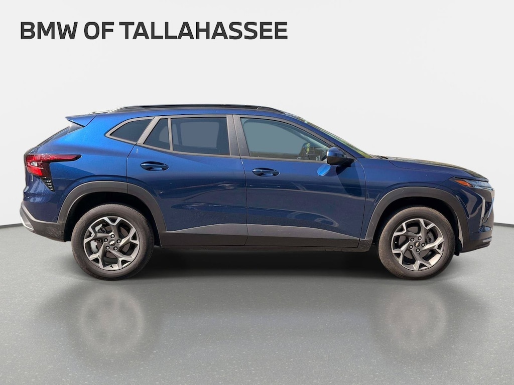 Used 2024 Chevrolet Trax LT SUV
