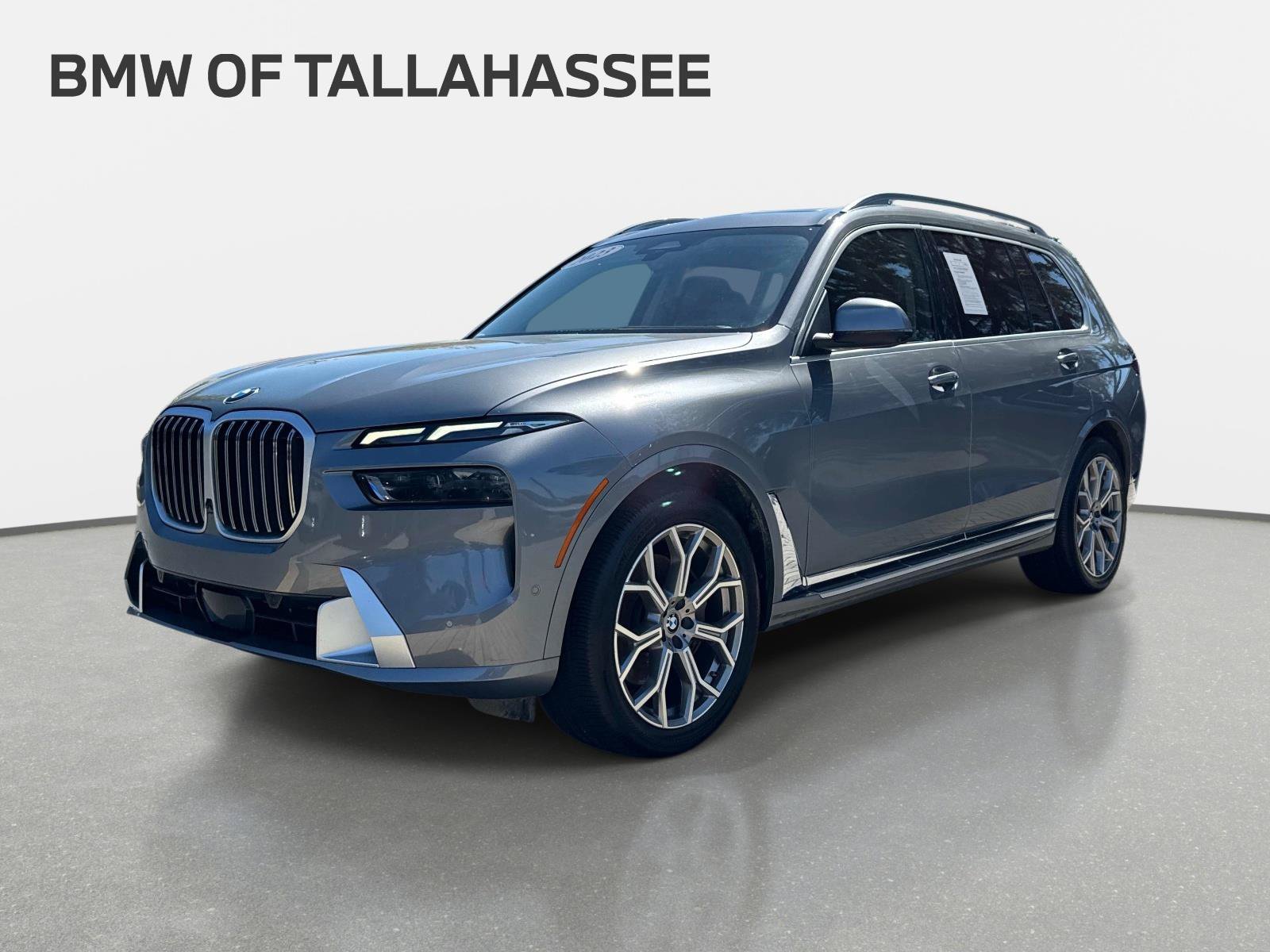 2023 BMW X7 40i