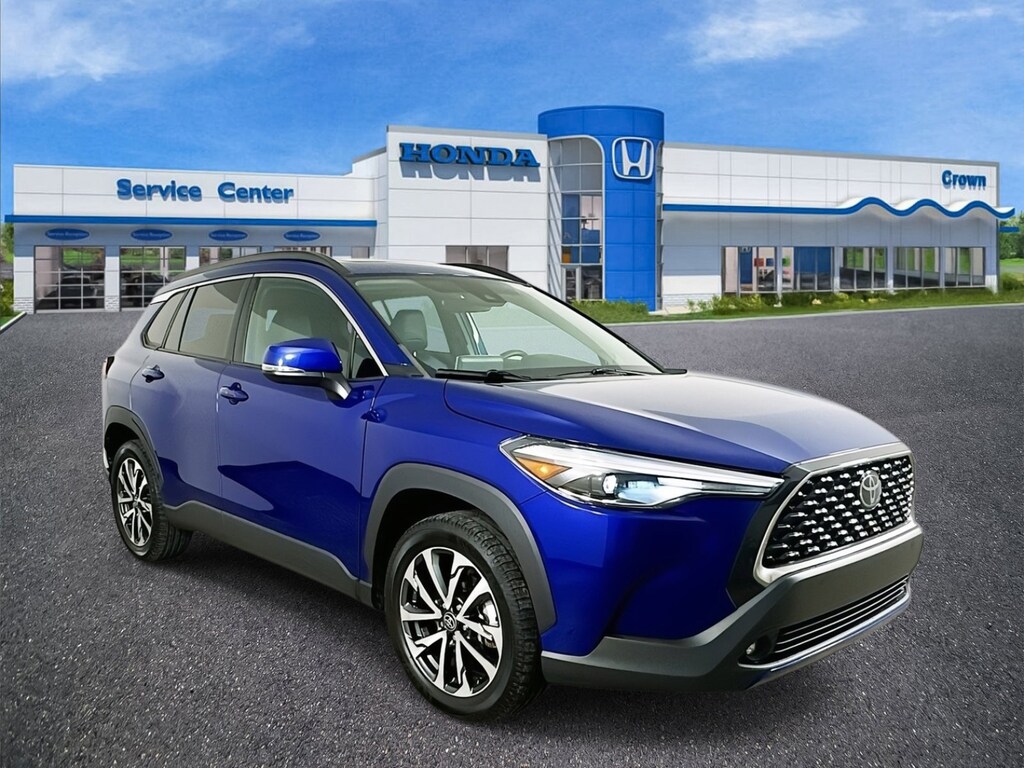 Used 2022 Toyota Corolla Cross XLE SUV