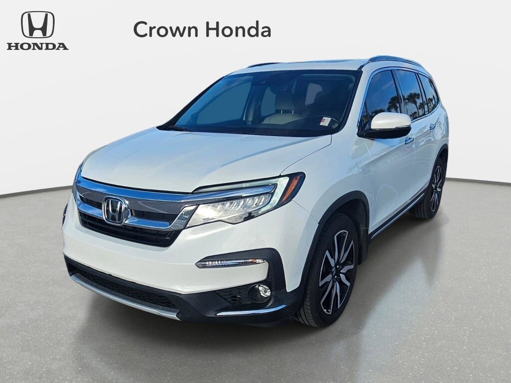Certified 2022 Honda Pilot Touring 8-Passenger SUV