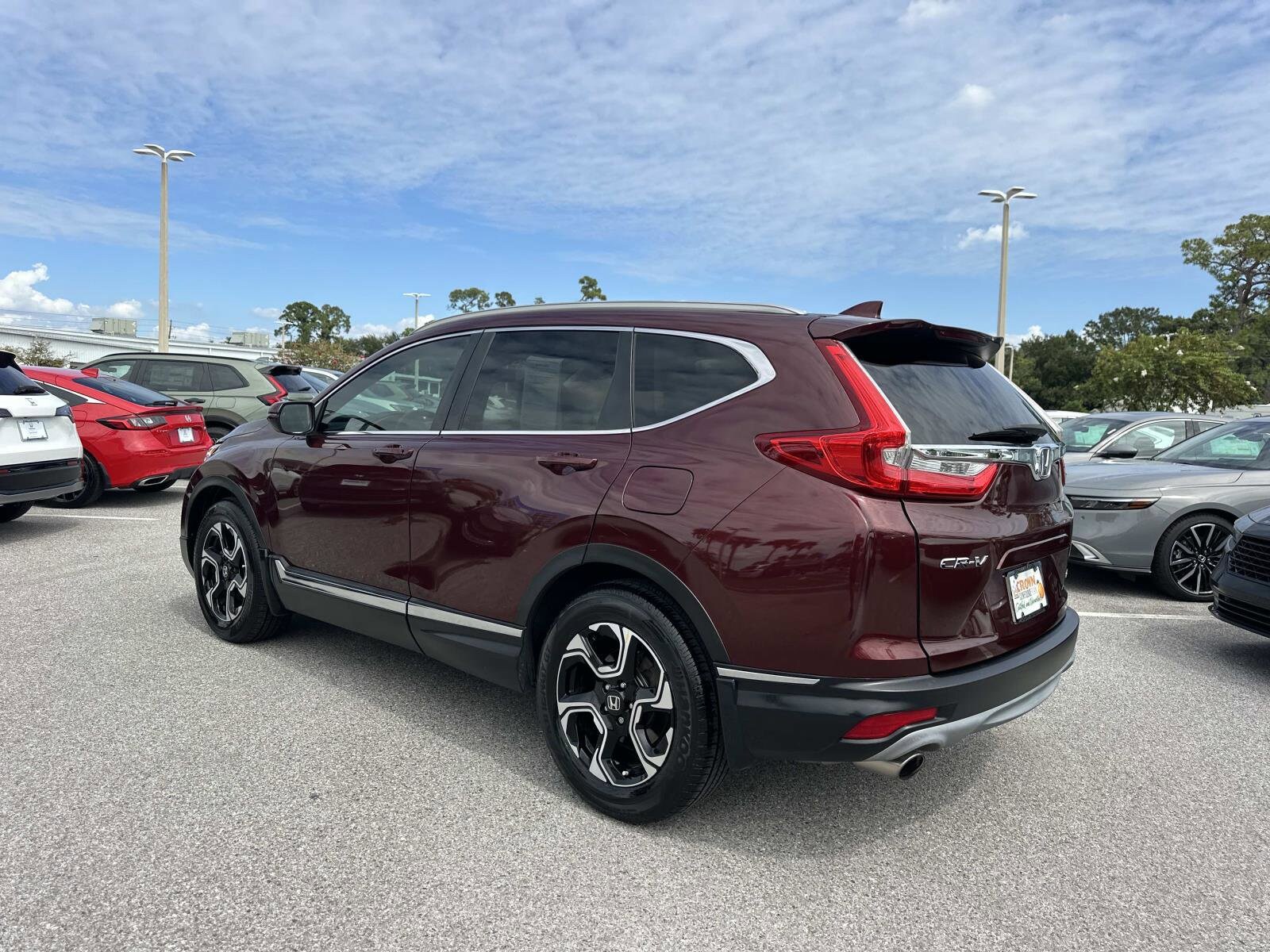 2018 Honda CR-V Touring photo 3