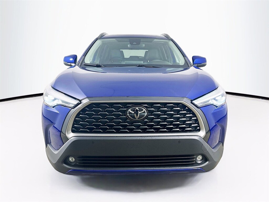 Used 2022 Toyota Corolla Cross XLE SUV