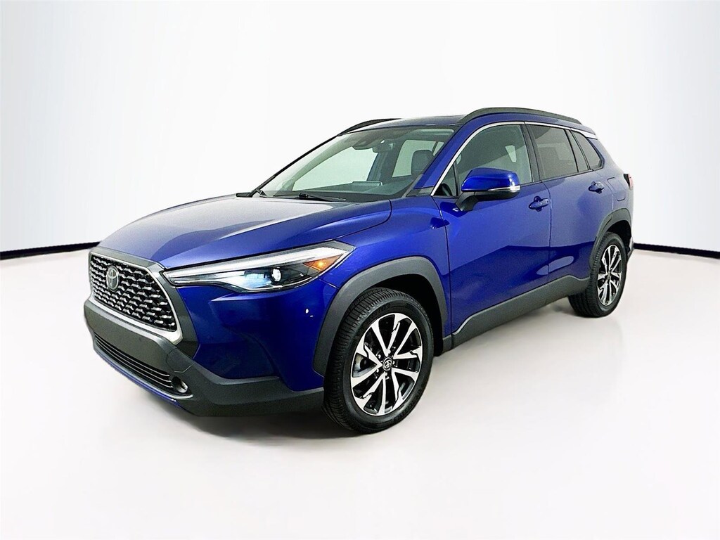 Used 2022 Toyota Corolla Cross XLE SUV