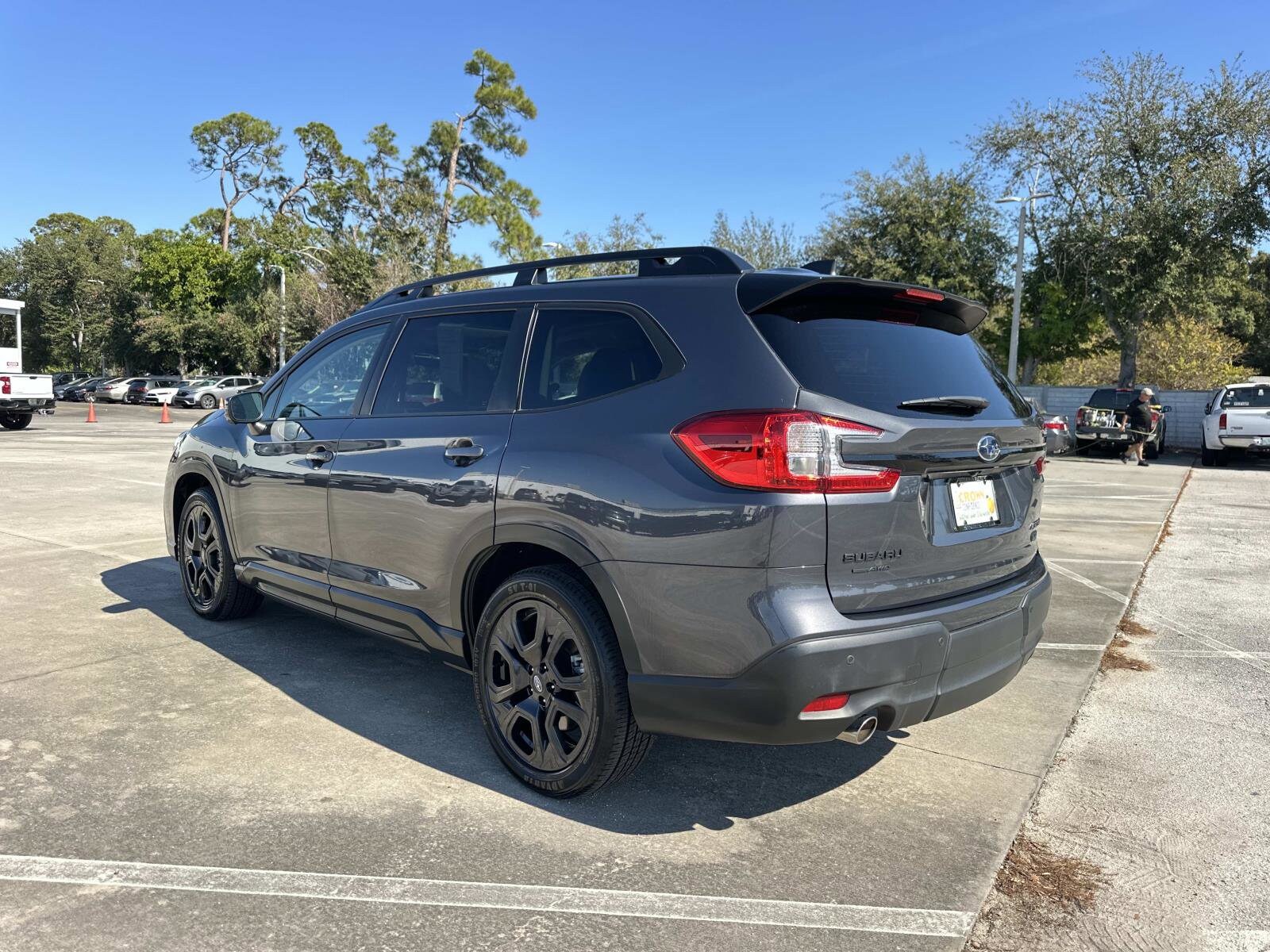 2023 Subaru Ascent Onyx Edition Limited photo 2