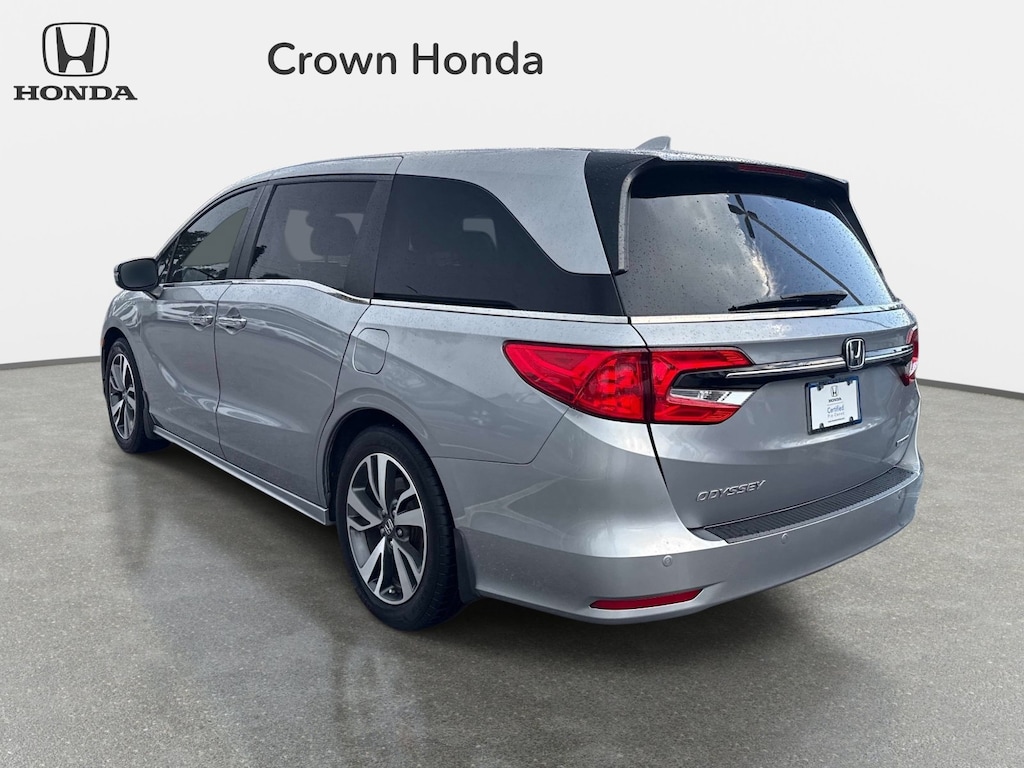 Certified 2023 Honda Odyssey Touring Van