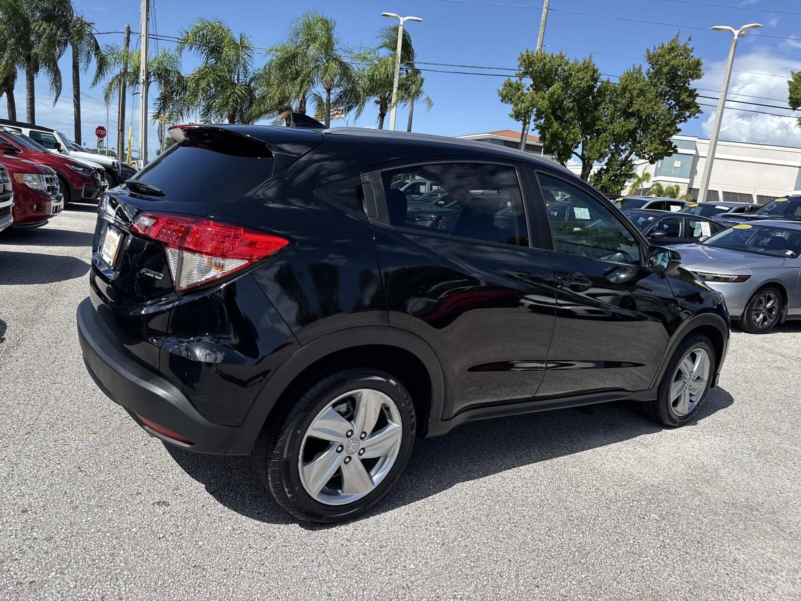 2019 Honda HR-V EX-L photo 2