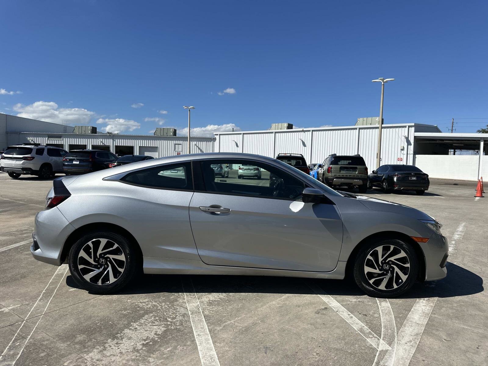 2018 Honda Civic photo 3