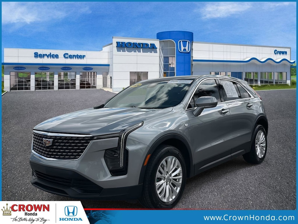 Used 2024 CADILLAC XT4 Luxury SUV