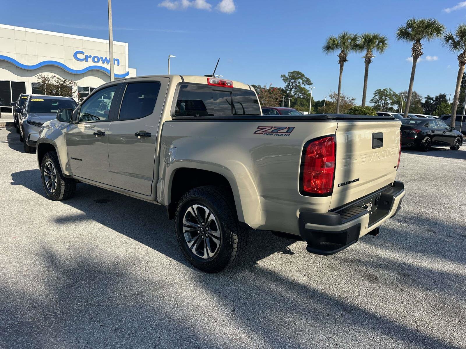 2021 Chevrolet Colorado Z71 photo 2
