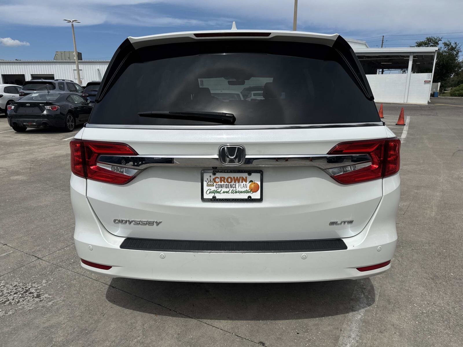 2020 Honda Odyssey Elite photo 4