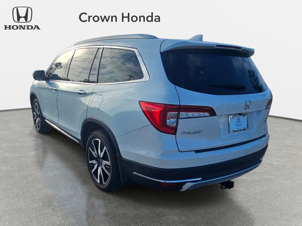Certified 2022 Honda Pilot Touring 8-Passenger SUV
