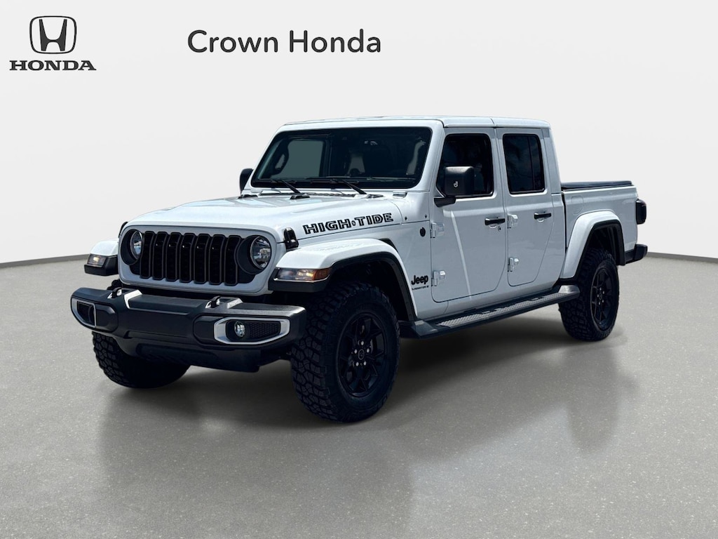 Used 2025 Jeep Gladiator High Tide Truck Crew Cab