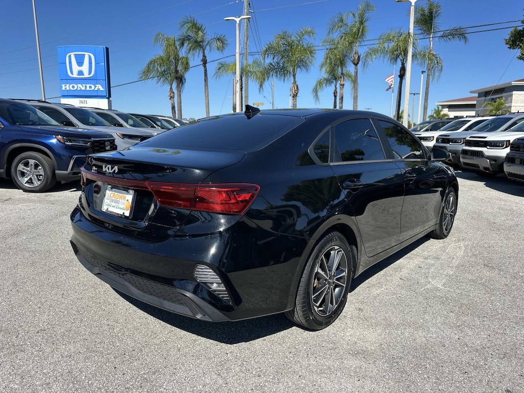 Used 2022 Kia Forte LXS Sedan