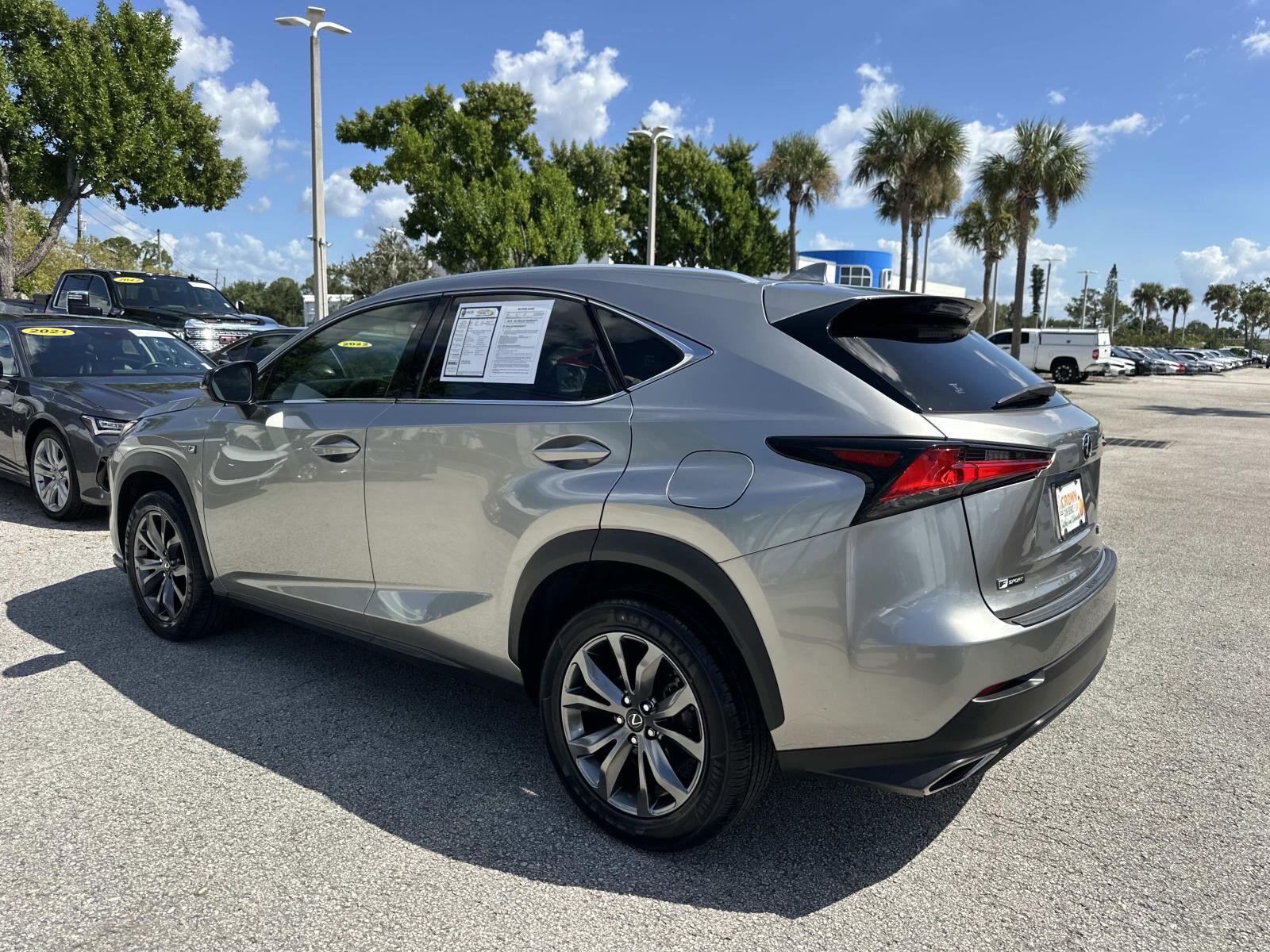 2019 Lexus NX 300 F SPORT photo 4