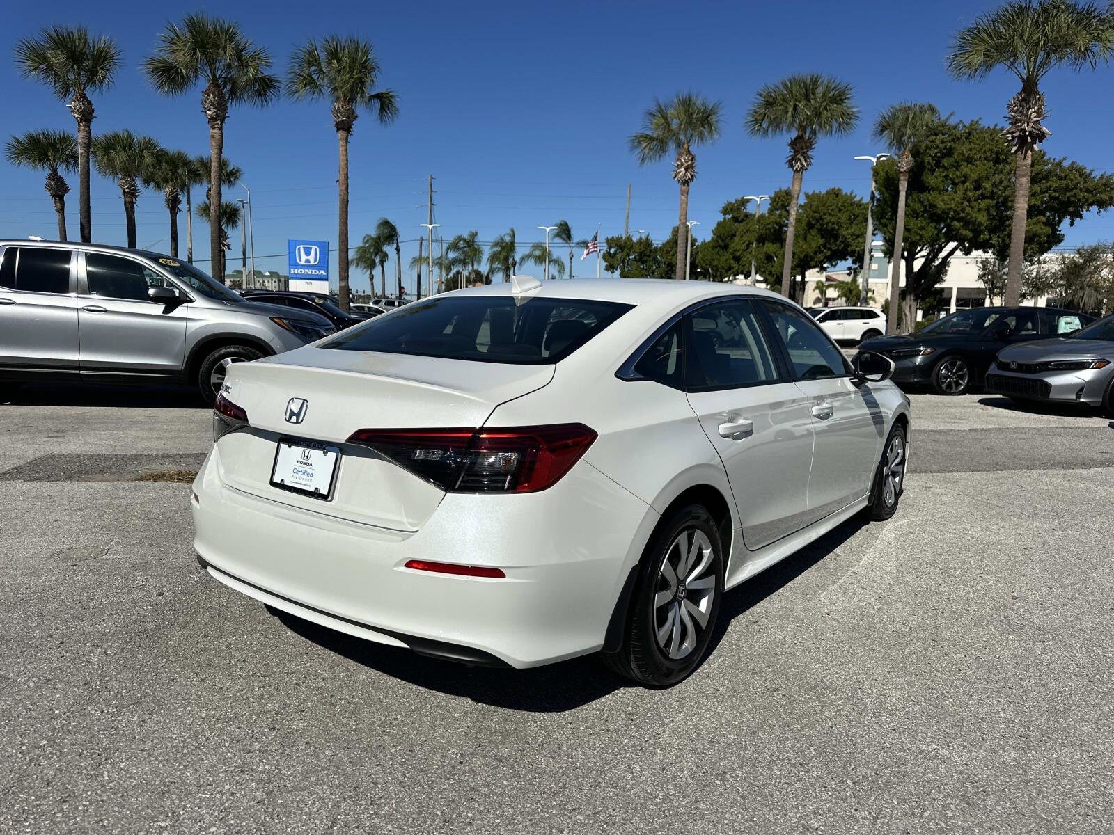 2024 Honda Civic LX photo 4