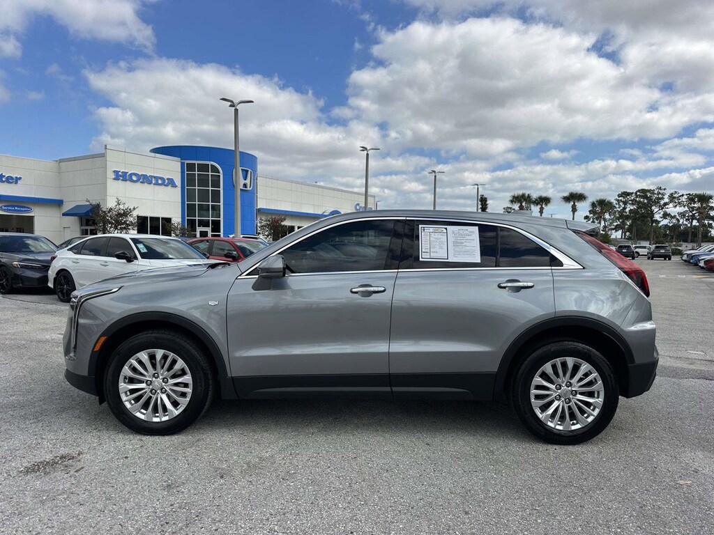 Used 2024 CADILLAC XT4 Luxury SUV