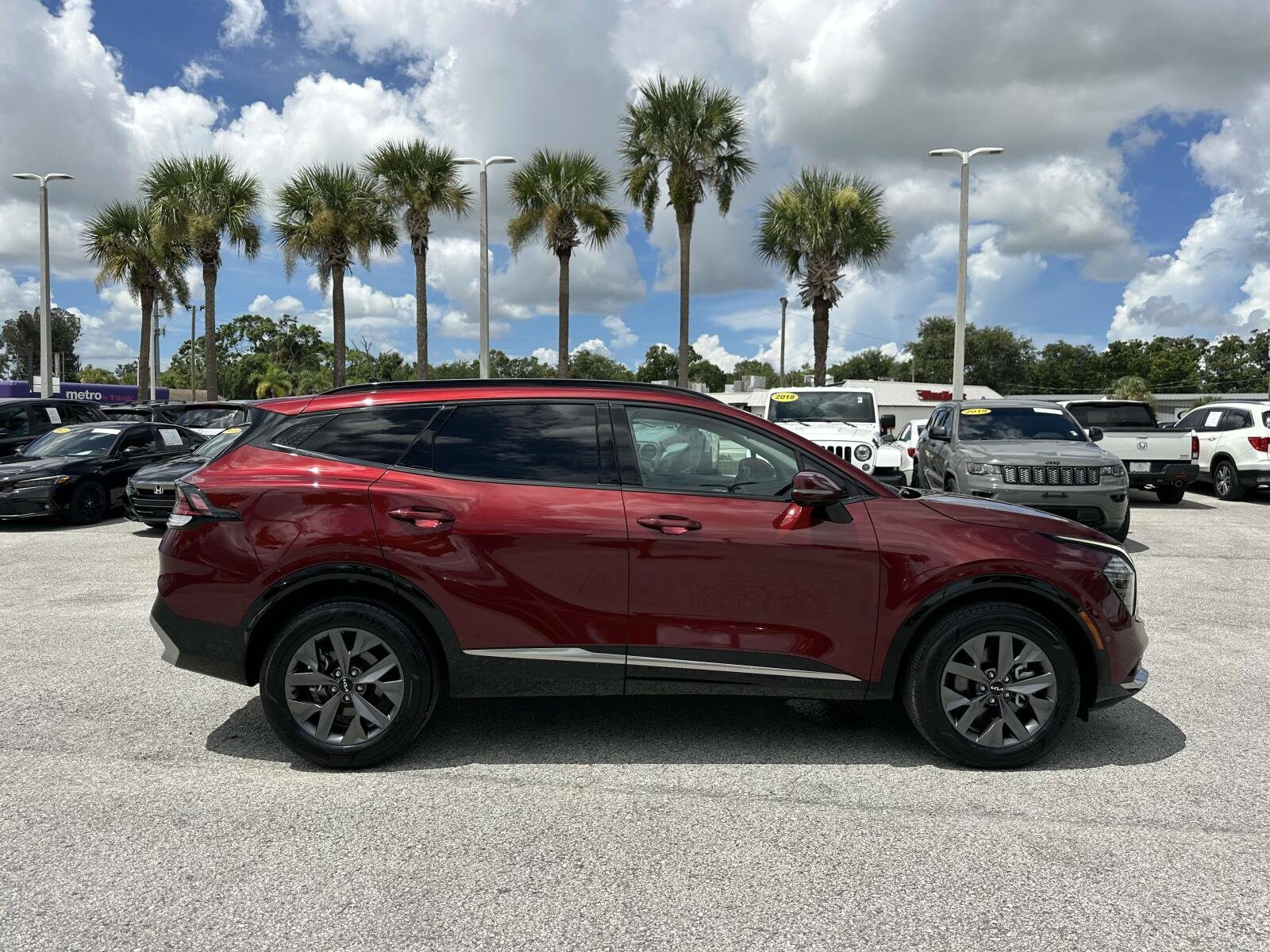 2023 Kia Sportage Hybrid photo 2