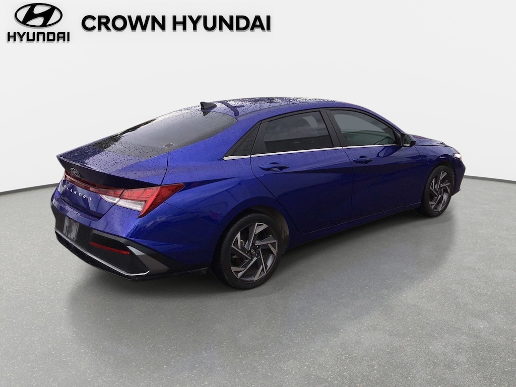 Used 2024 Hyundai Elantra SEL Sedan