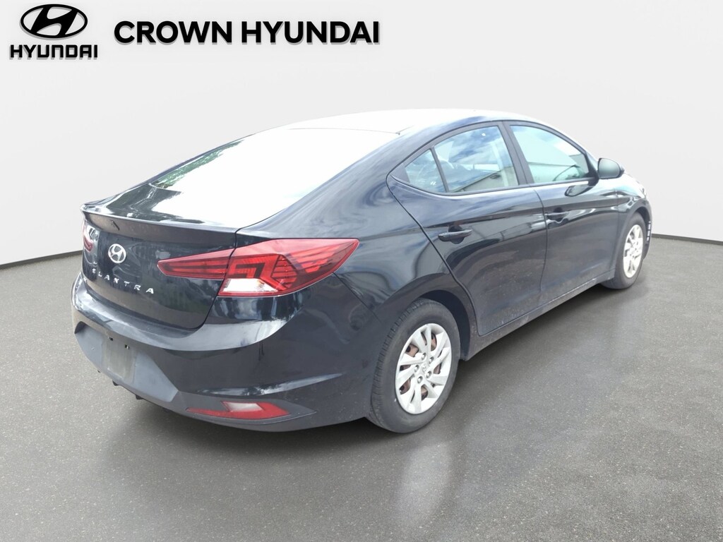 Used 2019 Hyundai Elantra SE Sedan