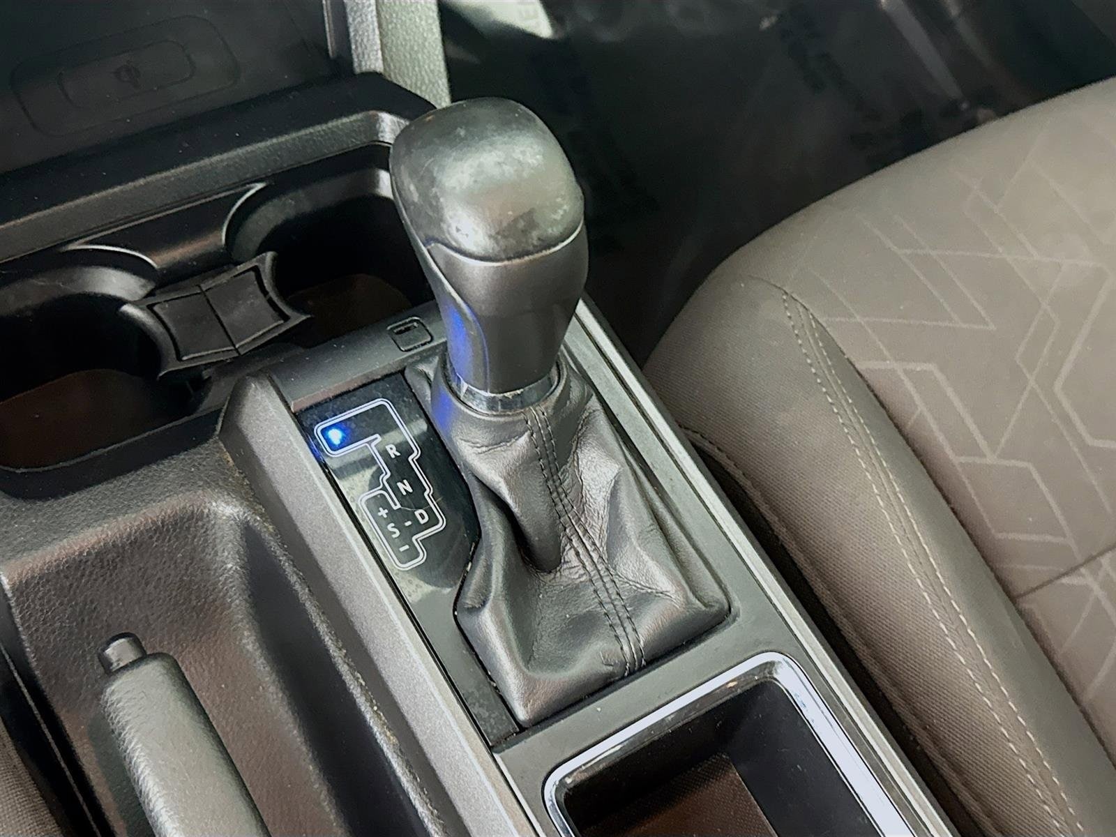 2019 Toyota Tacoma TRD Off Road - Photo 17