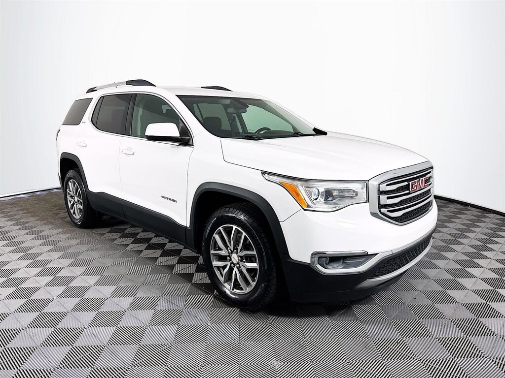 Used 2018 GMC Acadia SLE-2 SUV