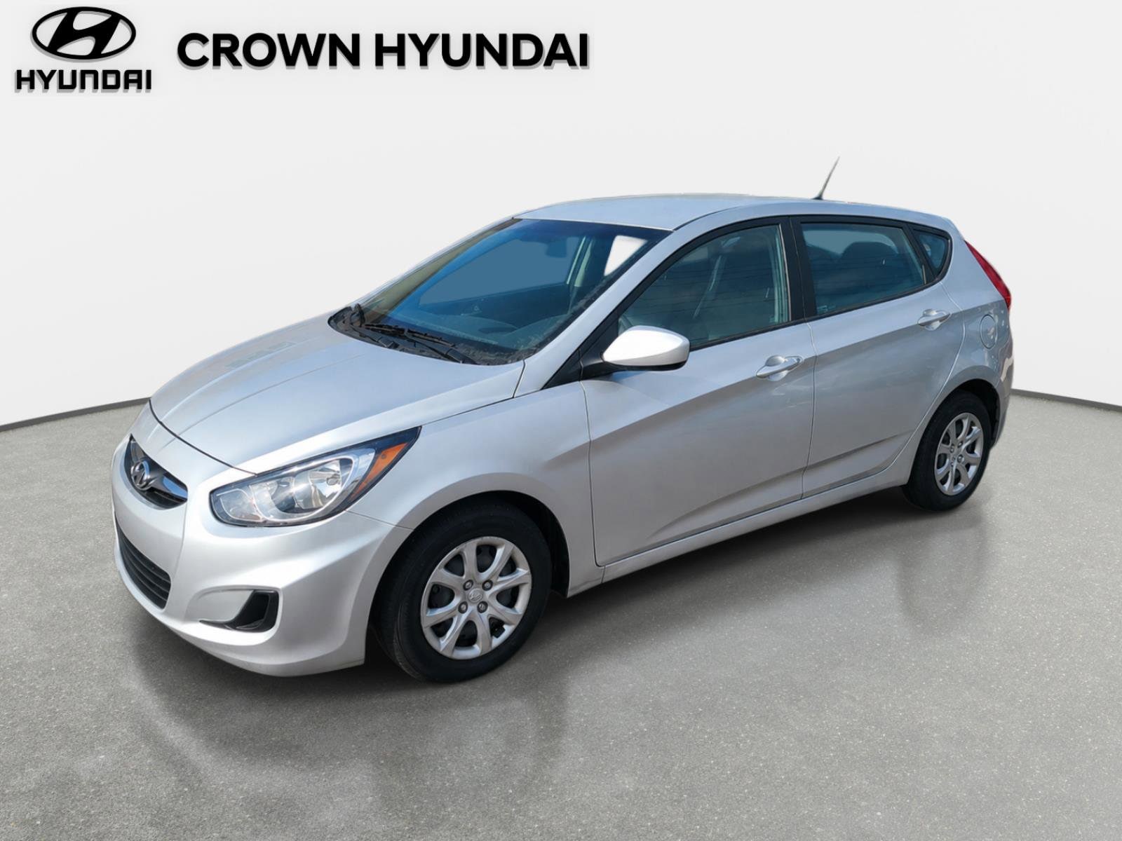 2014 Hyundai Accent GS 5-Door 6-Speed Automatic's photo