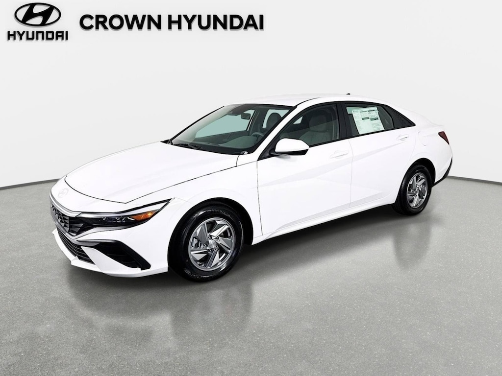 New 2026 Hyundai Elantra SE Sedan