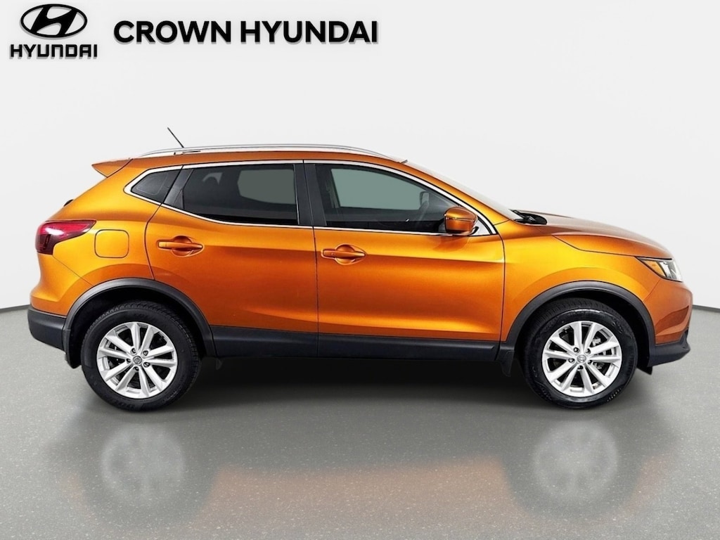 Used 2017 Nissan Rogue Sport SV SUV