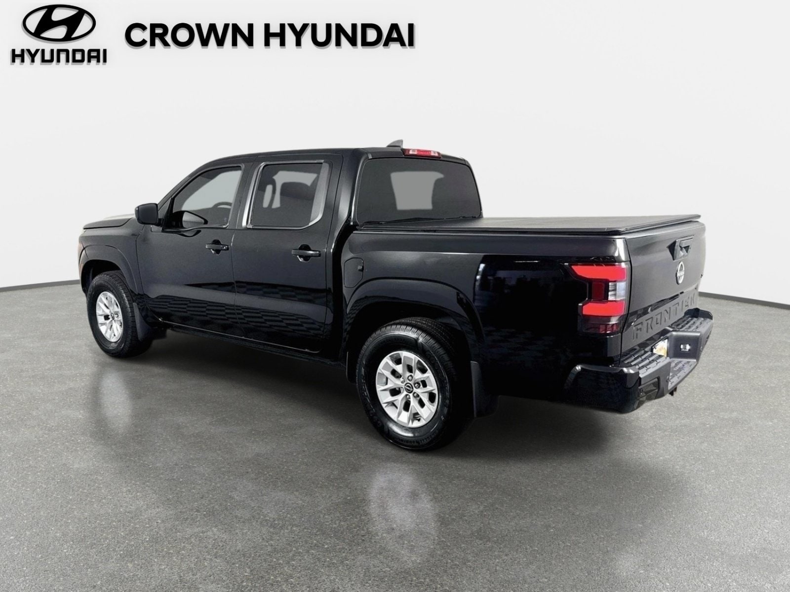 2024 Nissan Frontier SV - Photo 8