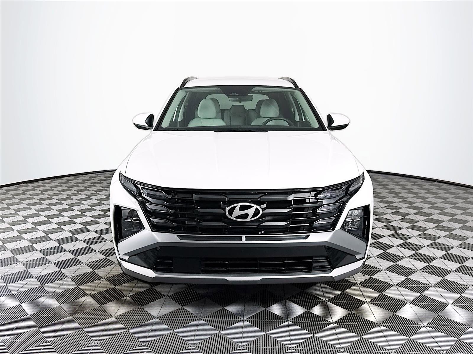 2026 Hyundai Tucson SEL photo 2