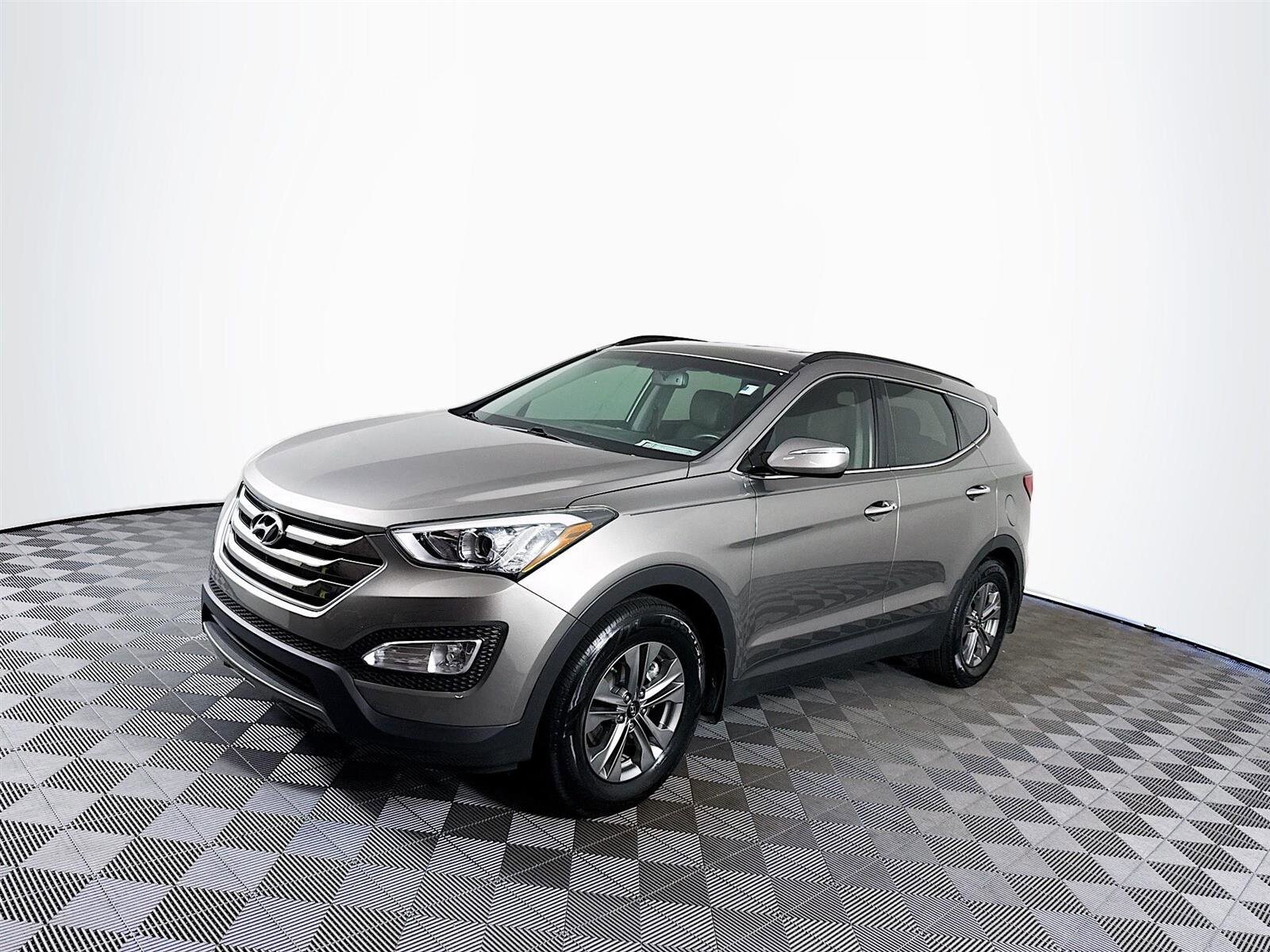 2016 Hyundai Santa Fe Sport Base photo 2