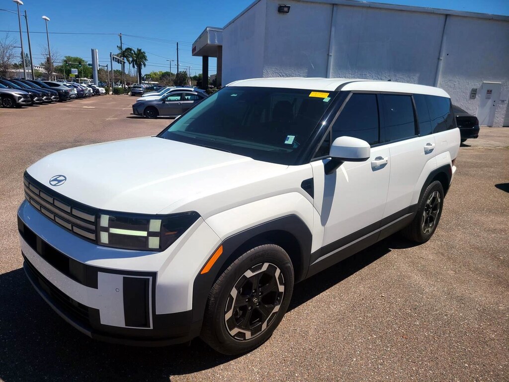 Used 2024 Hyundai Santa Fe SE SUV