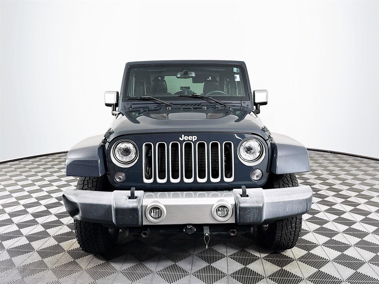 2017 Jeep Wrangler Chief photo 2