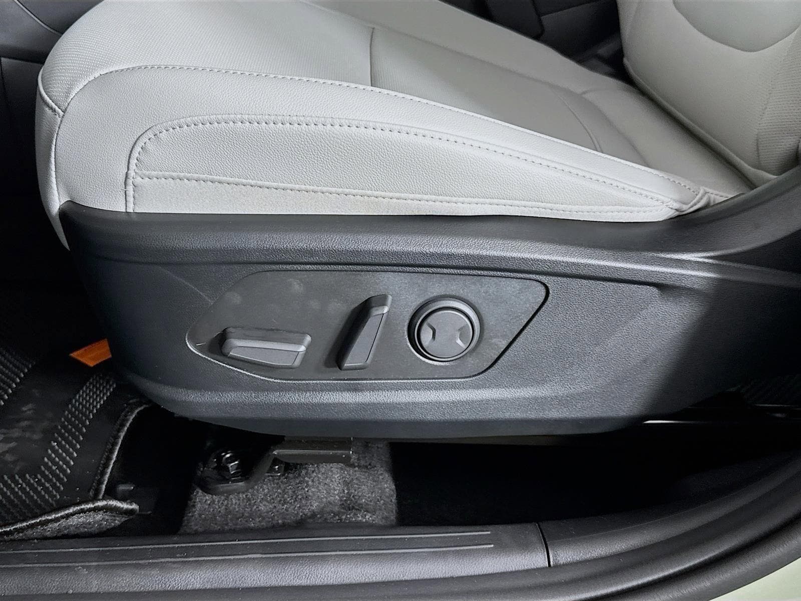 2026 Hyundai Santa Cruz SEL - Photo 19