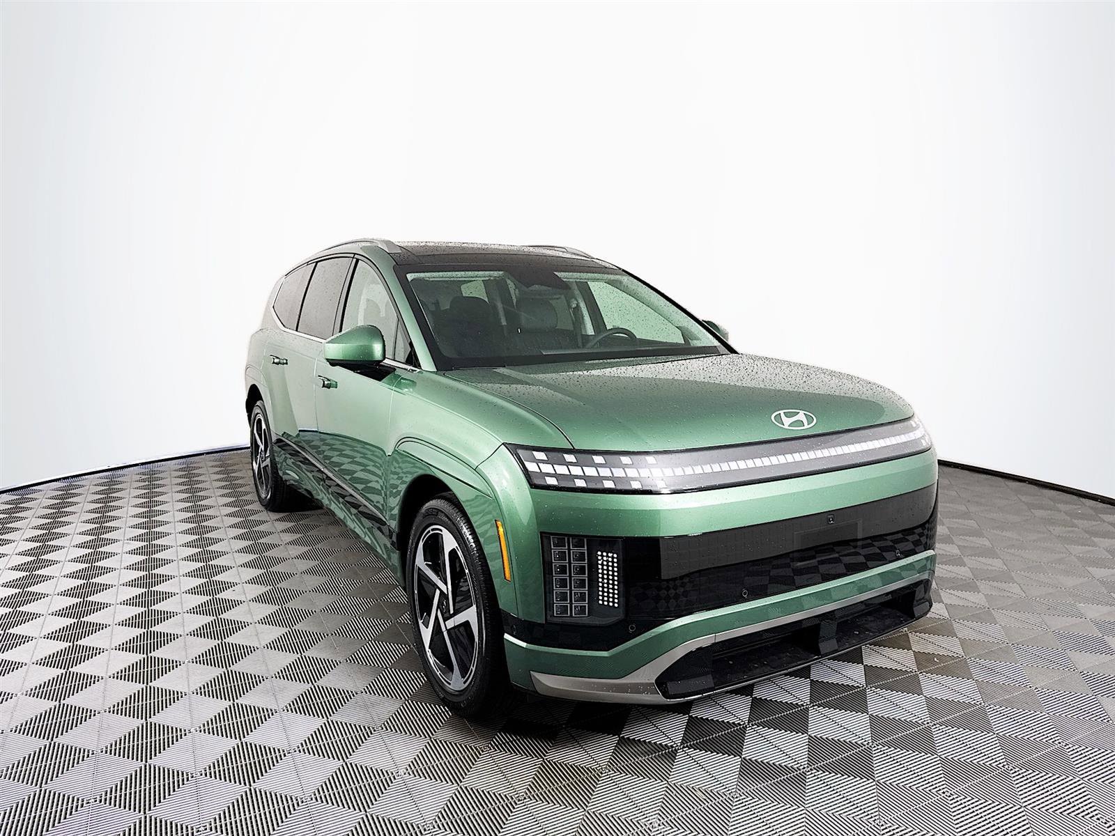 2026 Hyundai IONIQ 9 Performance Calligraphy's photo