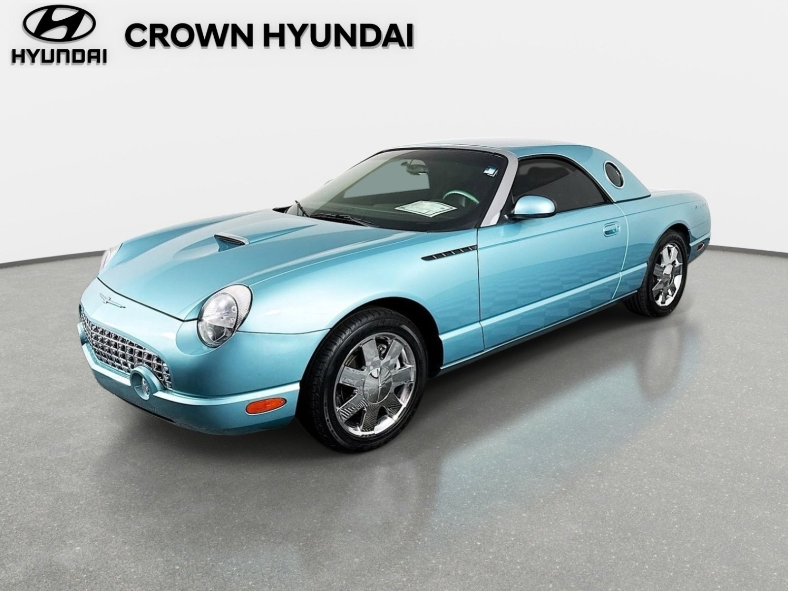 2002 Ford Thunderbird's photo