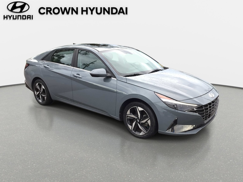 Used 2022 Hyundai Elantra Hybrid Limited Sedan