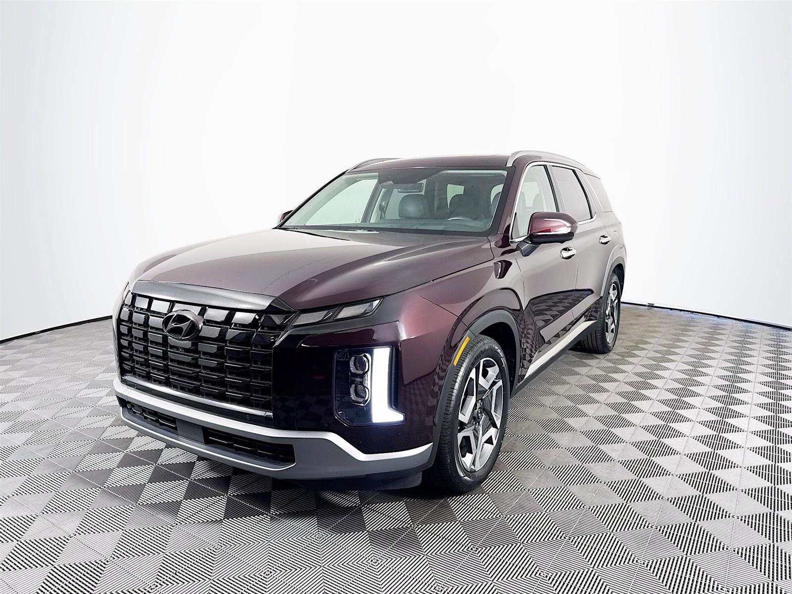 2023 Hyundai Palisade Limited photo 3