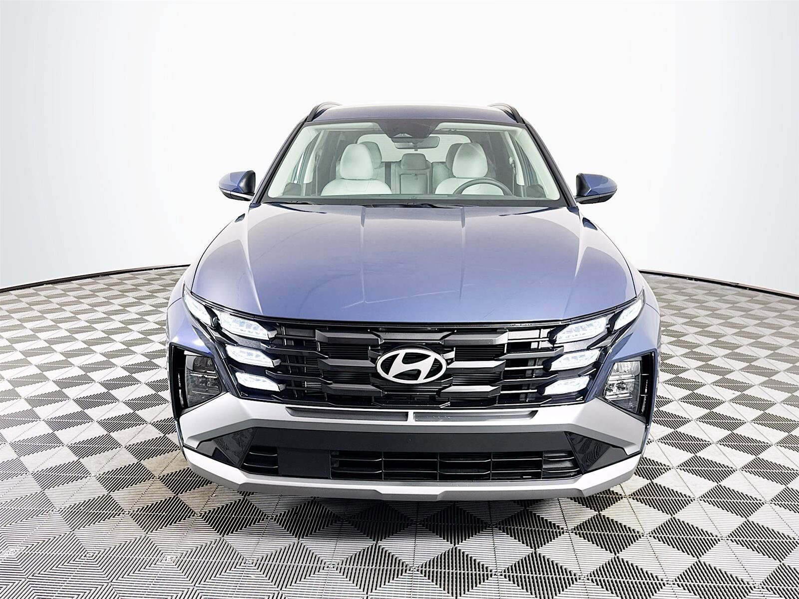 2026 Hyundai Tucson SEL photo 2